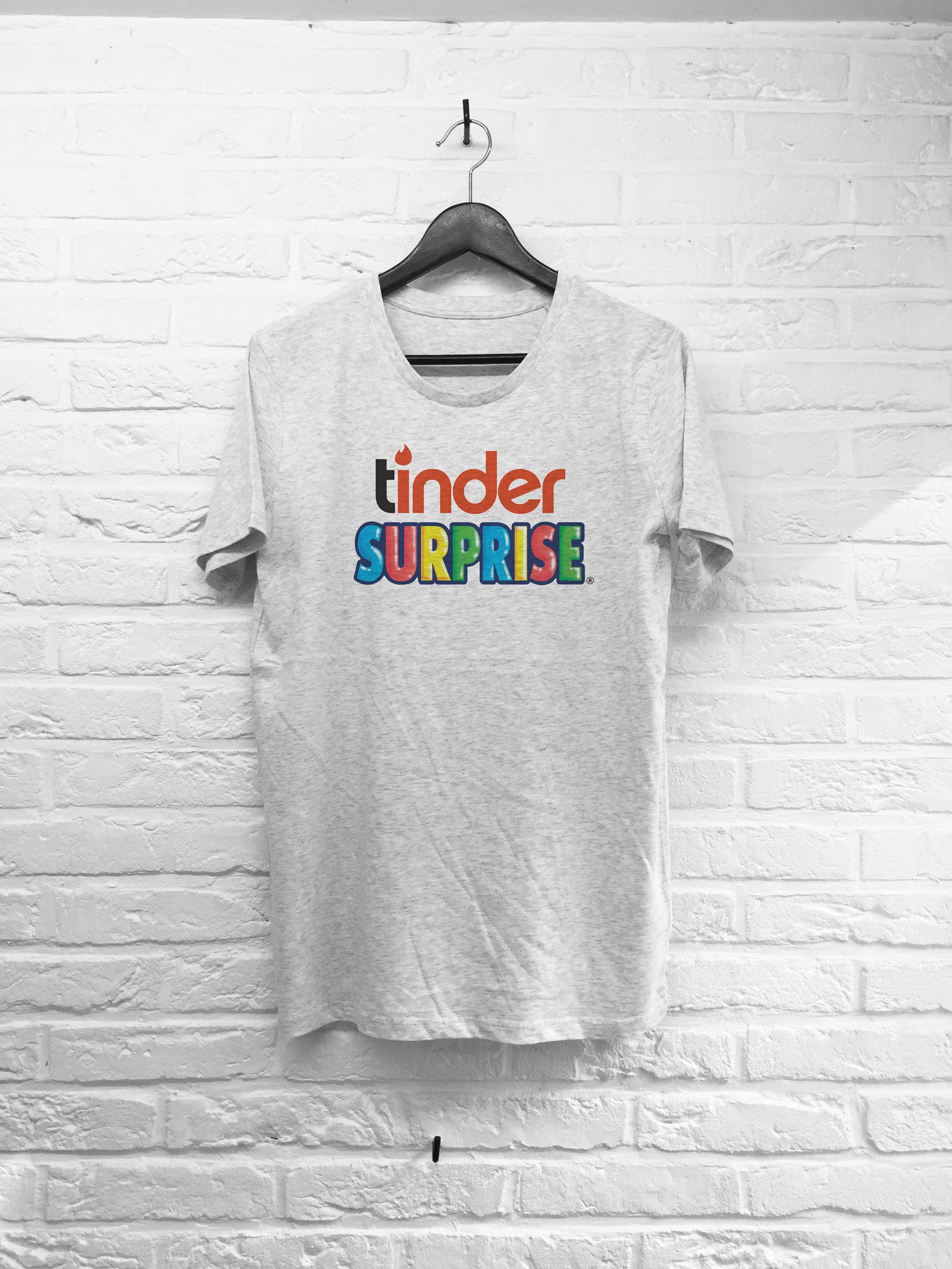 Tinder Surprise-T shirt-Atelier Amelot
