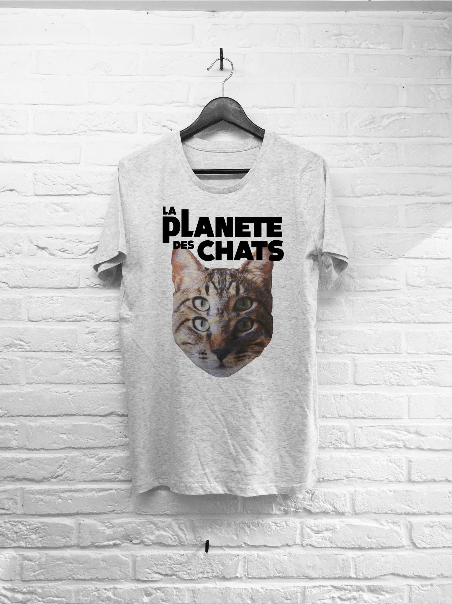La planète des chats-T shirt-Atelier Amelot